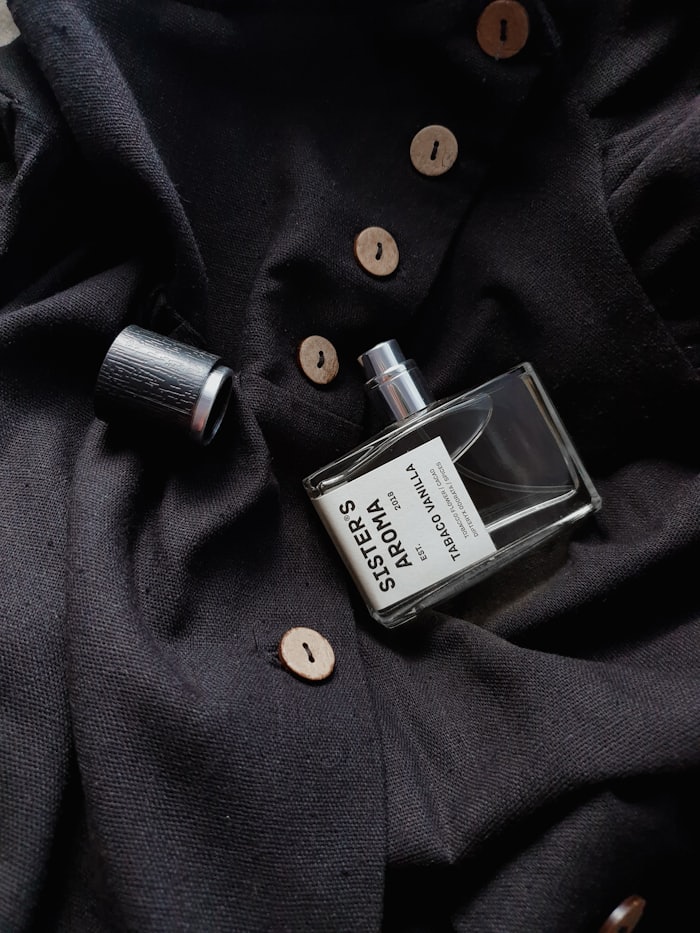 Flakon: Initio Parfums Privés Oud for Happiness